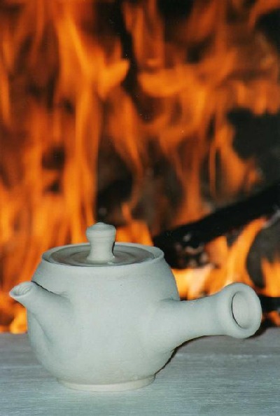 traditionelle Form einer japanischen Teekanne